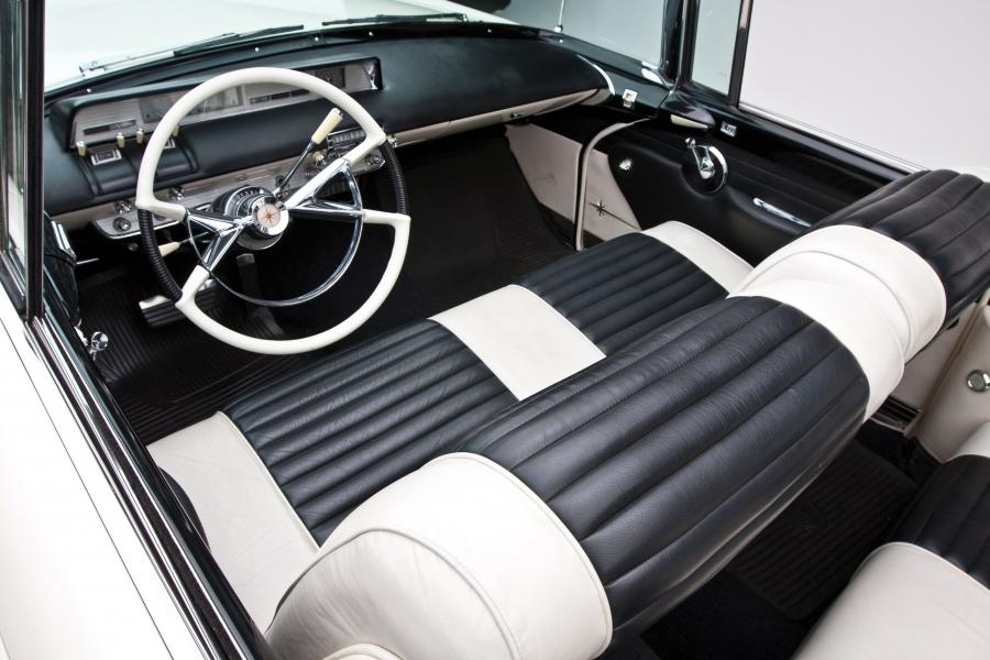  Lincoln Premiere Convertible Coupe 1957 года  (фото 22 из 24)